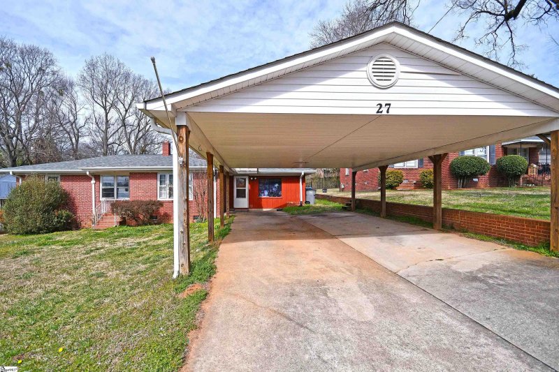 Property image 3 at 27 Butternut Drive, Greenville, SC 29605