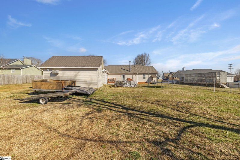 Property image 4 at 5367 Parris Bridge Road, Boiling Springs, SC 29316