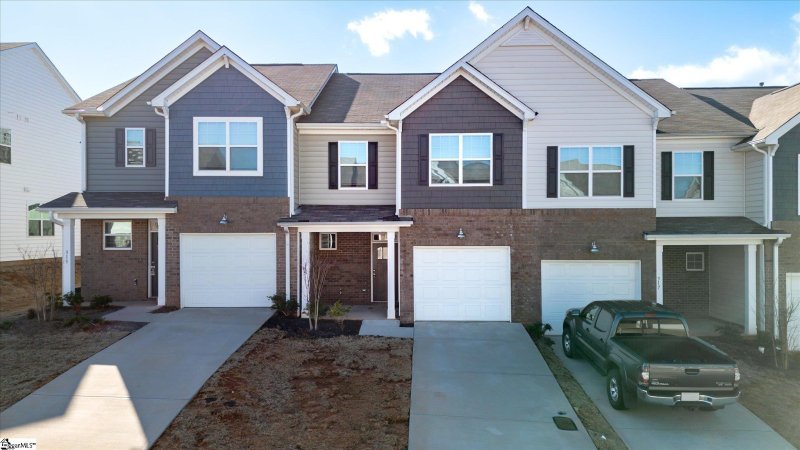 Property image 2 at 315 E Compass Way, Easley, SC 29640