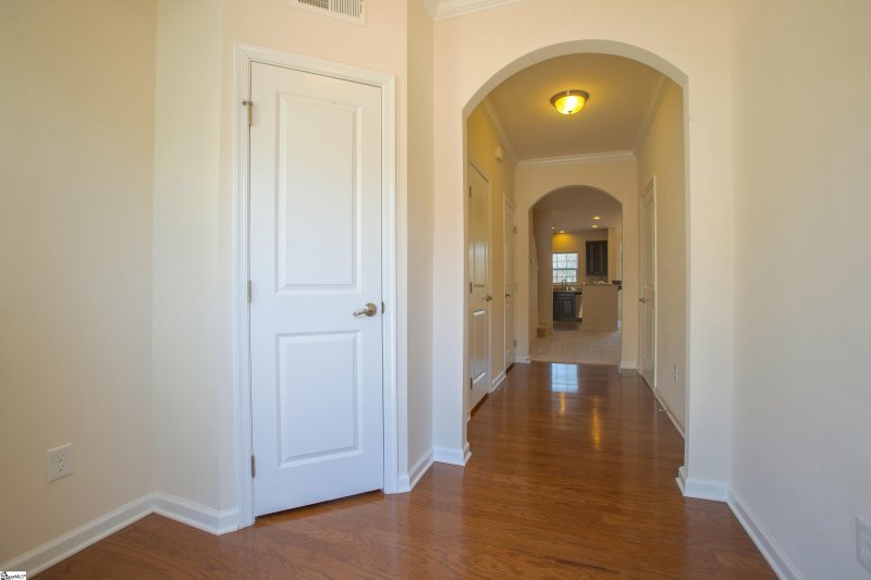 Property image 5 at 106 Emerywood Lane, Greenville, SC 29607