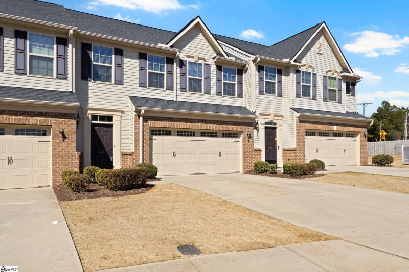 Property image 2 at 111 Middleby Way, Greer, SC 29650