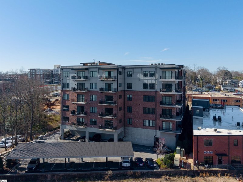 Property image 2 at 110 N Markley Street, Greenville, SC 29601