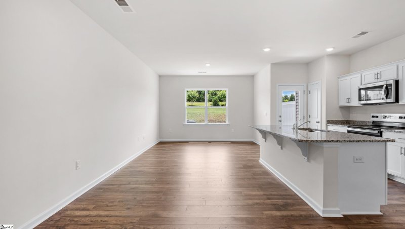 Property image 4 at 106 Sunriff Court, Greer, SC 29651