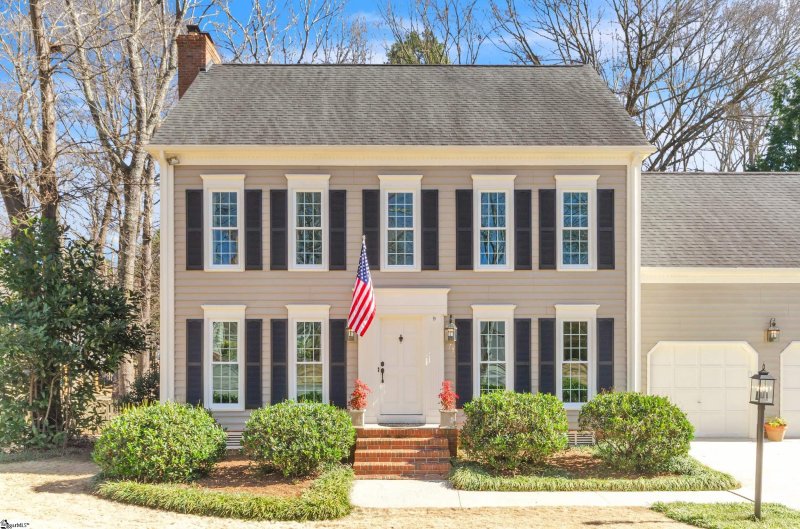 Property image 2 at 9 Briar Park Drive, Greer, SC 29651