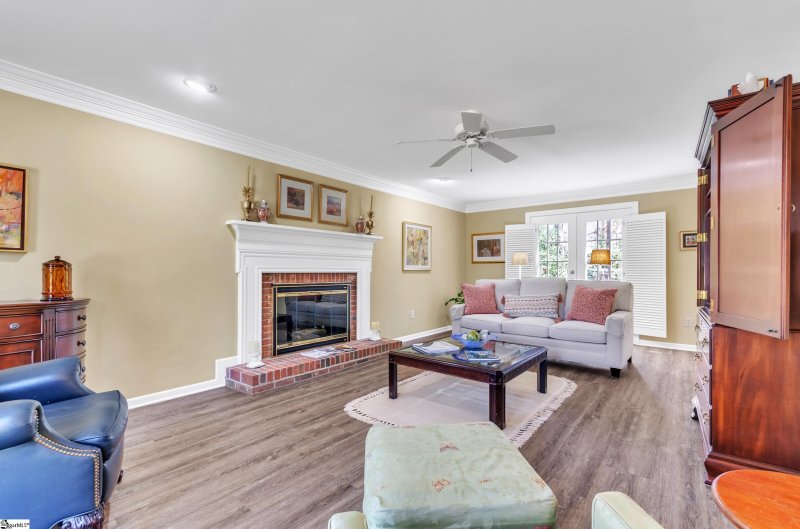 Property image 5 at 9 Briar Park Drive, Greer, SC 29651