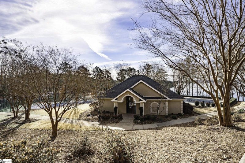 Property image 5 at 201 Wild Oak Court, Seneca, SC 29672