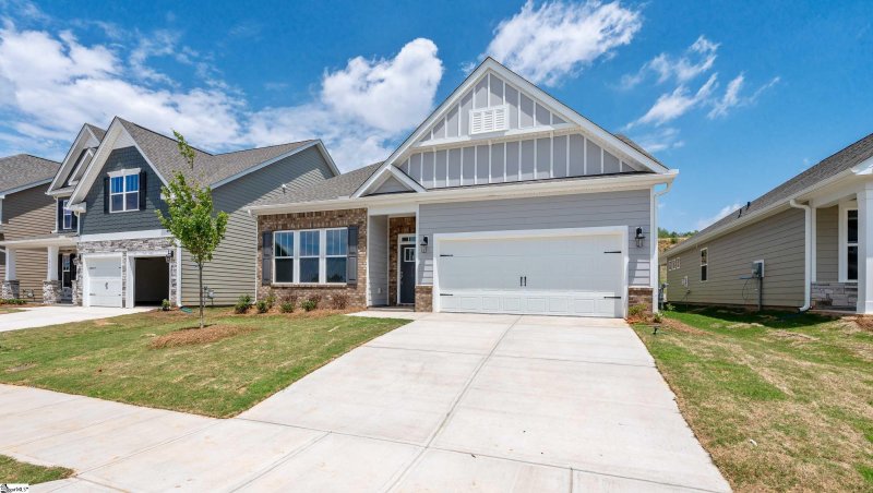 Property image 2 at 314 Fiery Road, Greenville, SC 29607