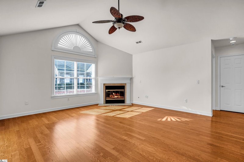 Property image 5 at 103 High Hat Circle, Greenville, SC 29617