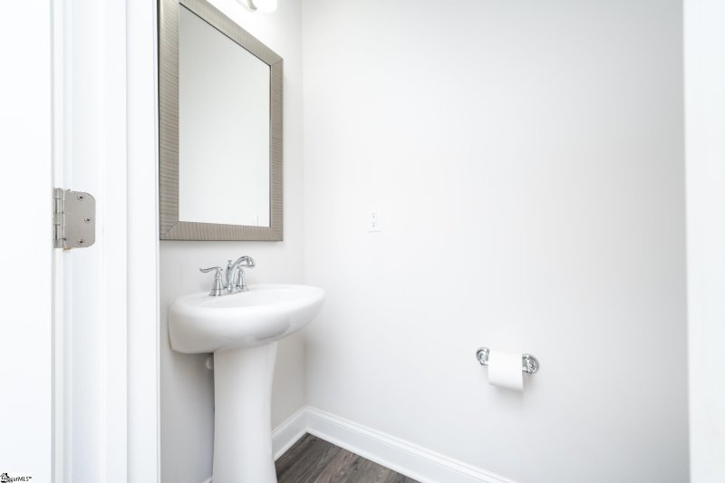 Property image 5 at 614 Springbranch Drive, Simpsonville, SC 29680