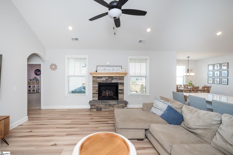 Property image 5 at 1017 Linden Ridge Road, Greer, SC 29651