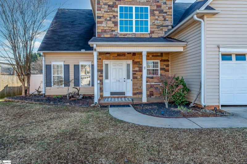 Property image 3 at 116 Longwood Lane, Easley, SC 29642