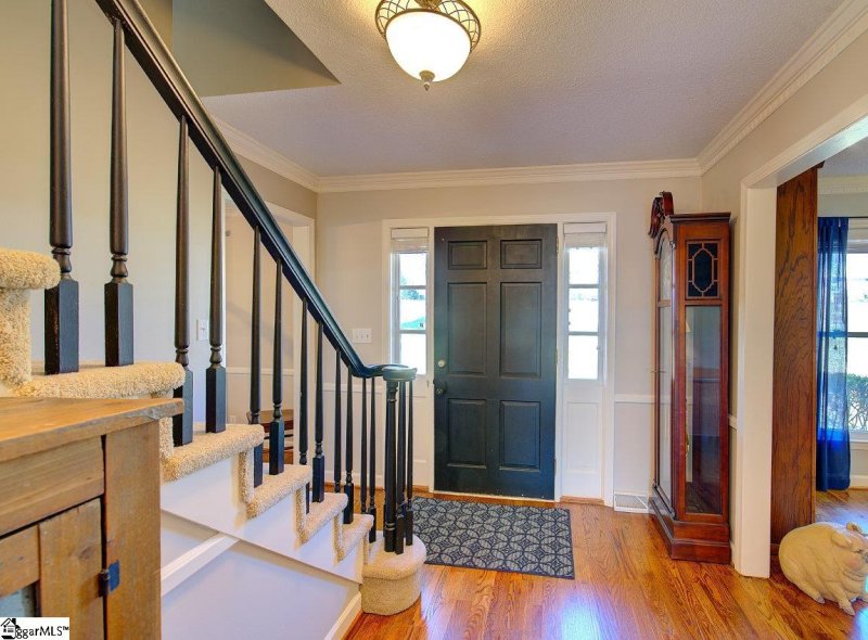 Property image 4 at 110 Mount Vernon Road, Greer, SC 29651