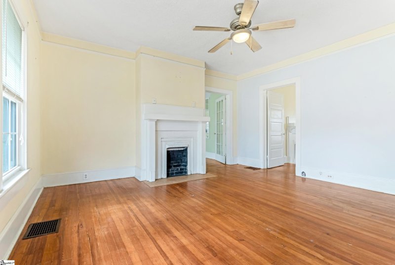 Property image 5 at 21 Woodside Avenue, Greenville, SC 29611