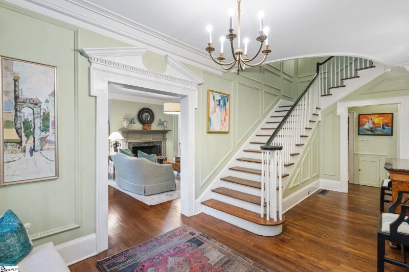 Property image 4 of 48 Ridgeland Drive in Alta Vista, Greenville, SC 29601