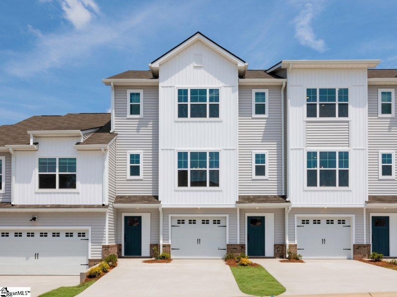 228 Taylor Woods Court