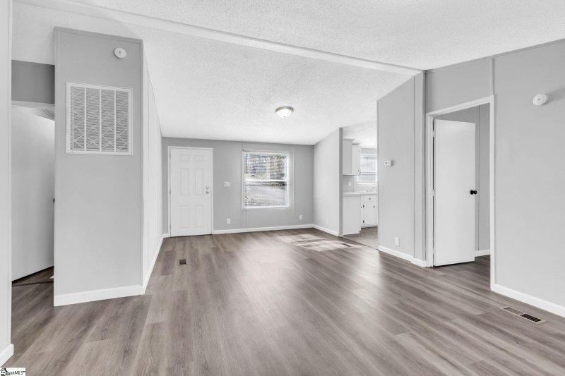 Property image 4 at 502 Stallings Road, Greenville, SC 29611