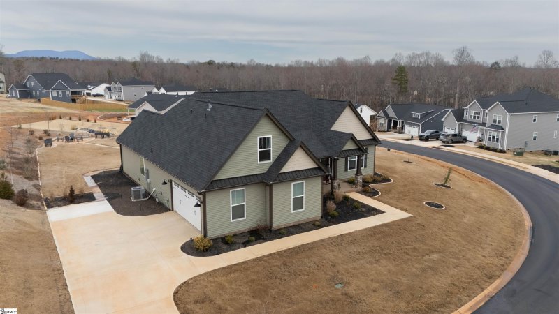 Property image 2 at 227 Nicole Marie Court, Greer, SC 29651