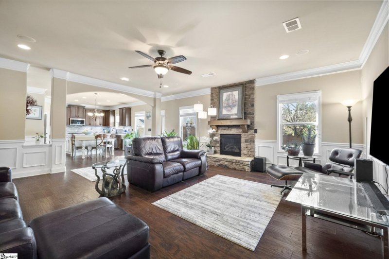 Property image 5 at 237 N Radcliff Way, Spartanburg, SC 29301