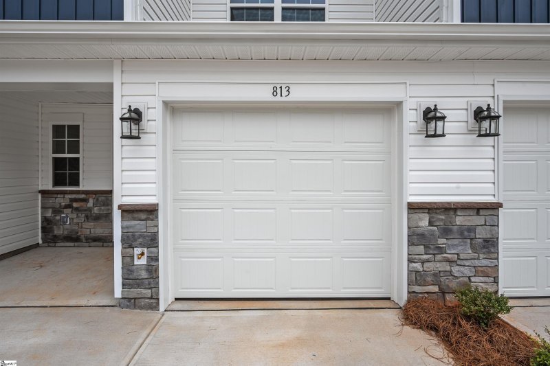 Property image 2 at 813 Sandbach Road, Spartanburg, SC 29301