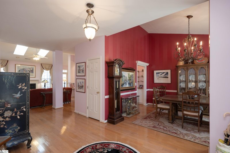 Property image 5 at 4 Meadowlands Way, Greenville, SC 29615