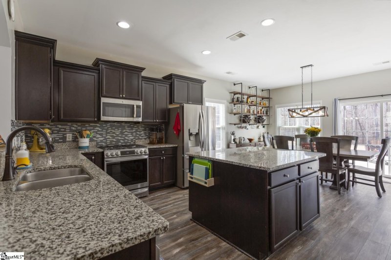 Property image 5 at 104 S Nickel Springs Drive, Easley, SC 29642