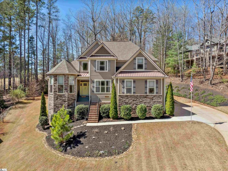 11 Silkvine Court
