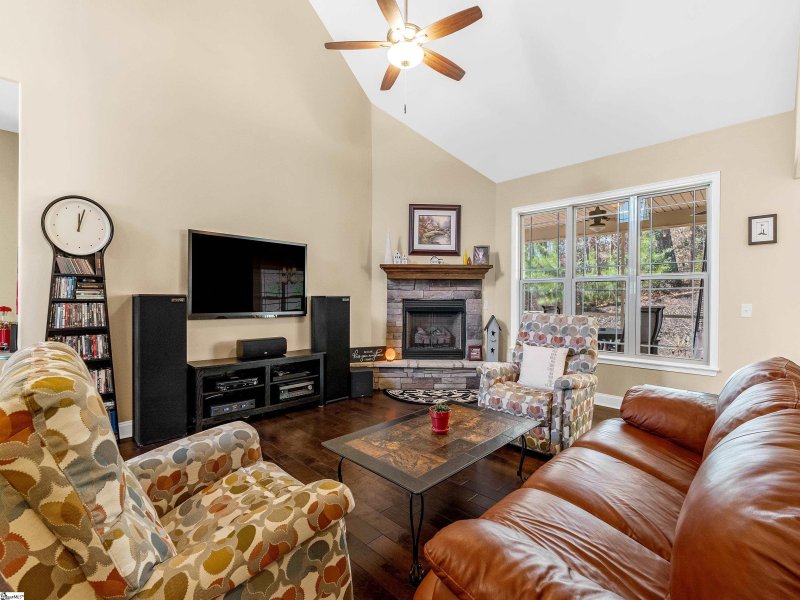 Property image 3 of 11 Silkvine Court in Cherokee Valley, Travelers Rest, SC 29690