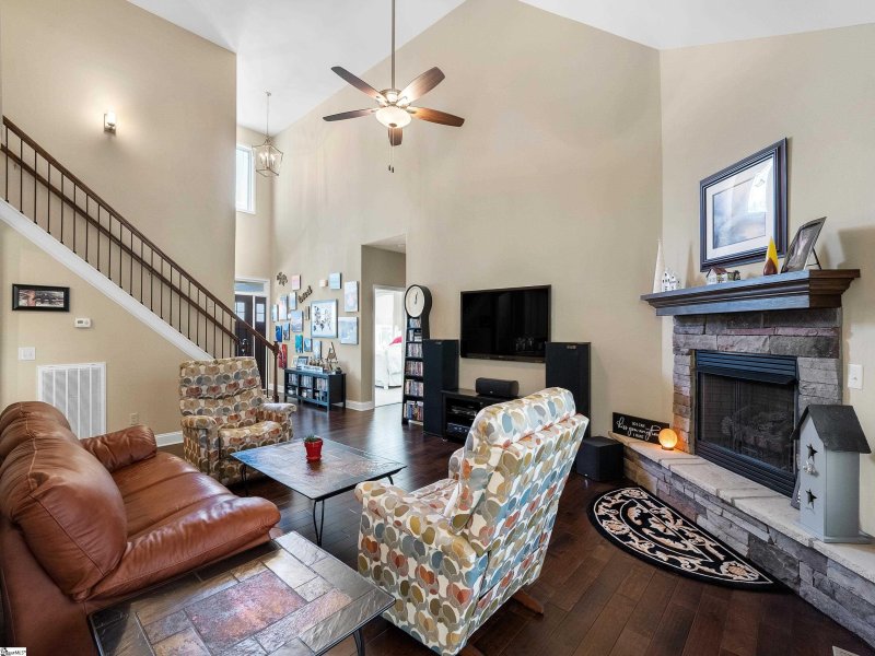 Property image 4 of 11 Silkvine Court in Cherokee Valley, Travelers Rest, SC 29690