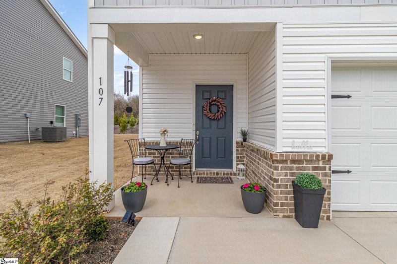 Property image 3 at 107 Tramore Lane, Fountain Inn, SC 29644