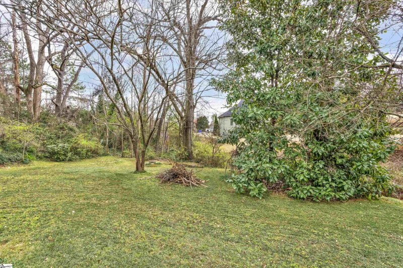 Property image 5 at 100 Paris View Drive, Greenville, SC 29609