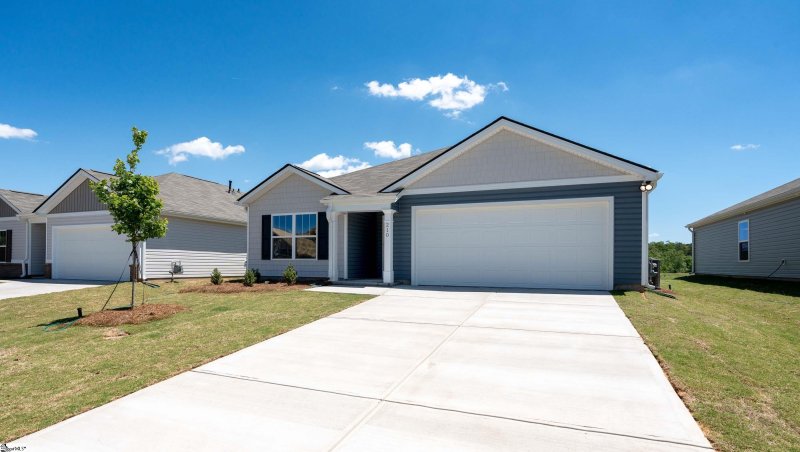 Property image 2 at 210 Stone Creek Road, Clinton, SC 29325