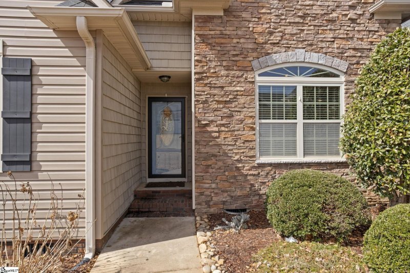 Property image 2 at 440 Risen Star Drive, Boiling Springs, SC 29316