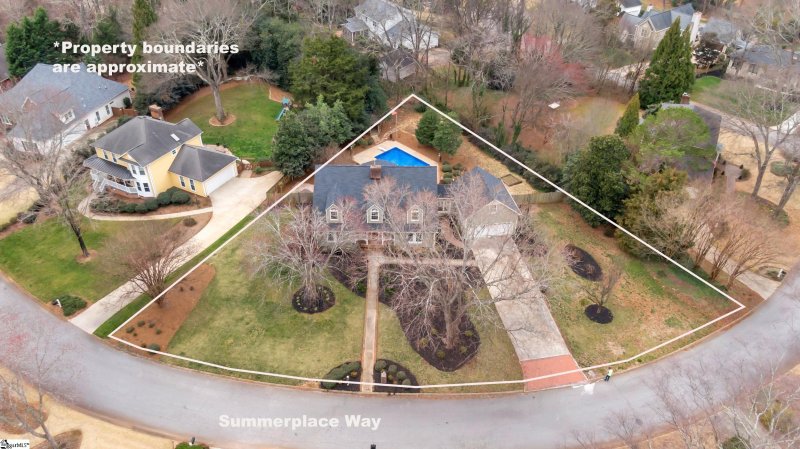 Property image 2 at 306 Summerplace Way, Greer, SC 29650