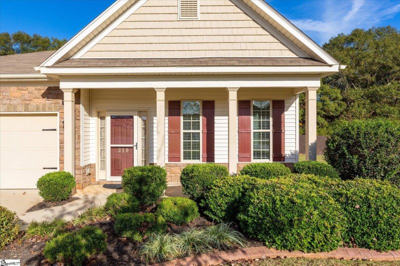 Property image 2 at 219 Marehaven Court, Piedmont, SC 29673