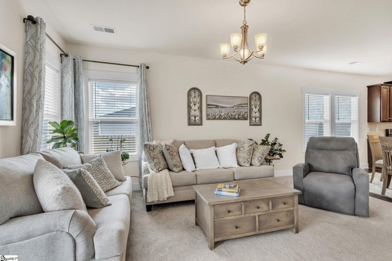 Property image 2 at 121 Jones Peak Drive, Simpsonville, SC 29681