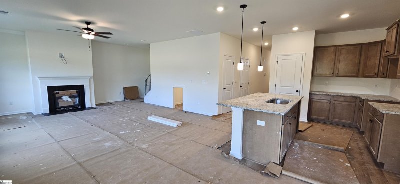 Property image 3 at 402 Ecton Place, Greenville, SC 29605