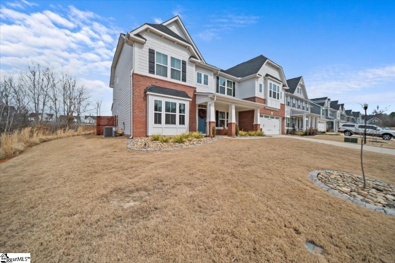 Property image 3 of 2046 Bluet Drive in Emory Park, Woodruff, SC 29388