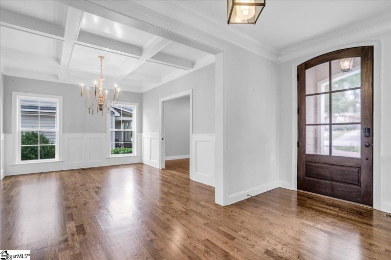 Property image 3 at 122 Keowee Avenue, Greenville, SC 29605