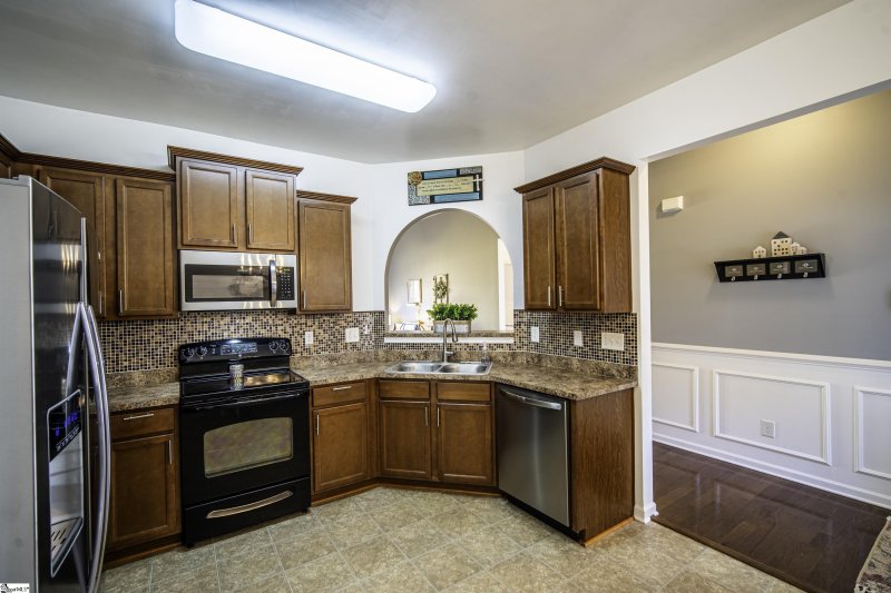 Property image 3 at 220 Marefair Lane, Simpsonville, SC 29680