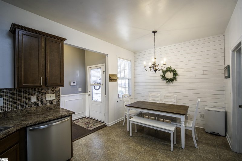 Property image 4 at 220 Marefair Lane, Simpsonville, SC 29680