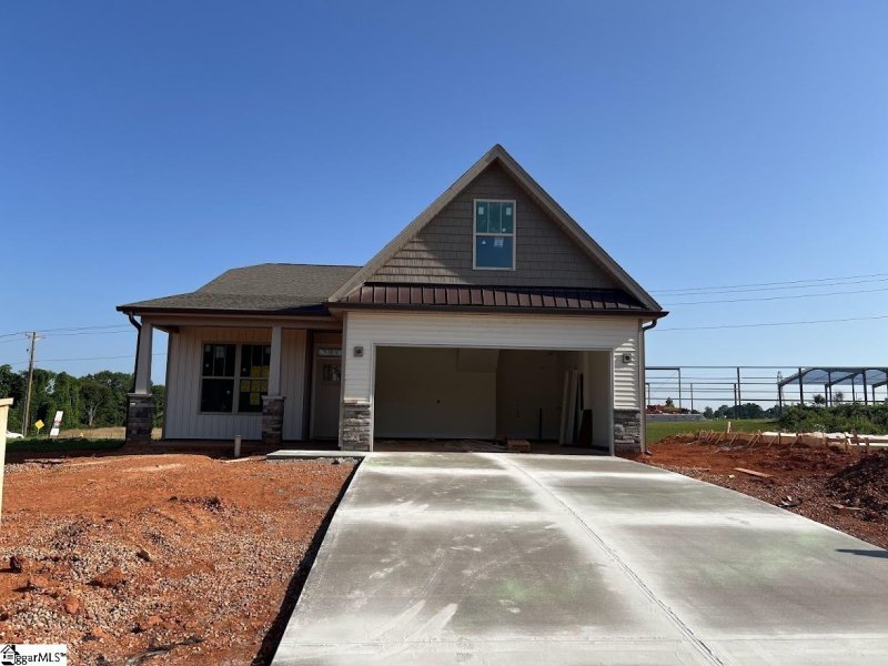 211 Chapel Creek Court