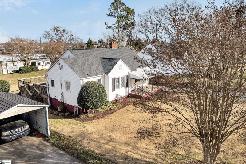 Property image 2 at 25 Fore Avenue, Greenville, SC 29607-3217
