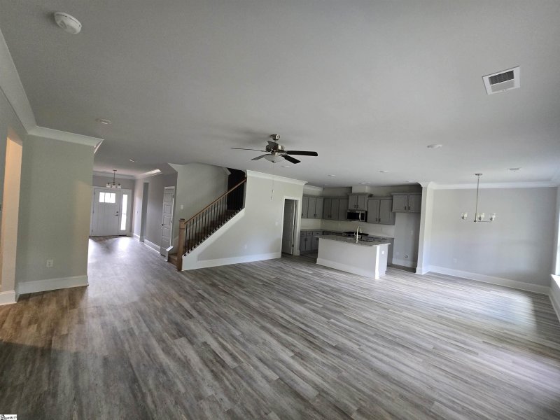 Property image 4 of 518 Anhinga Road in Hidden Lake Estates, Greenville, SC 29605