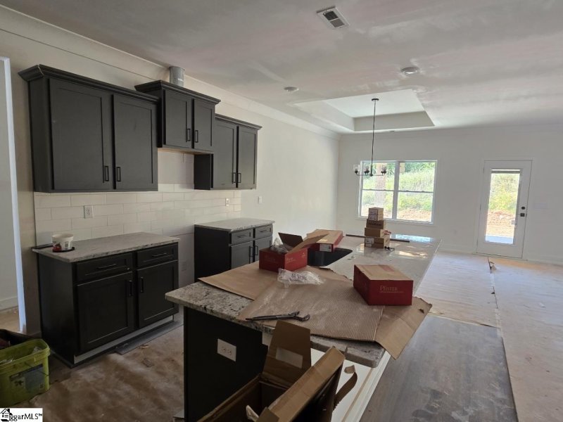 Property image 3 of 102 Rolling Waters Drive in Hidden Lake Estates, Greenville, SC 29605