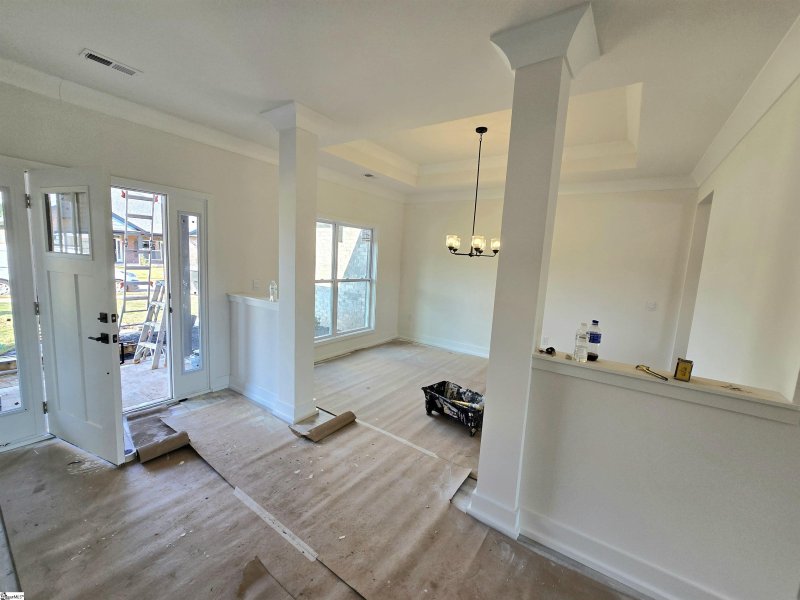 Property image 5 of 511 Anhinga Road in Hidden Lake Estates, Greenville, SC 29605