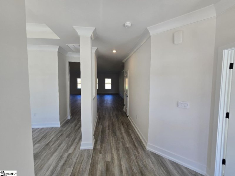 Property image 5 of 201 Rolling Waters Drive in Hidden Lake Estates, Greenville, SC 29605