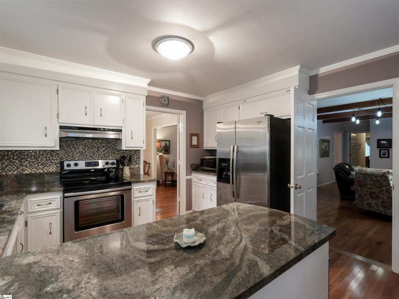 Property image 4 at 209 Middlebrook Road, Greer, SC 29650-3305