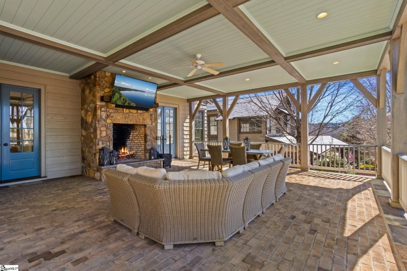 Property image 3 at 125 N Lawn Drive, Sunset, SC 29685