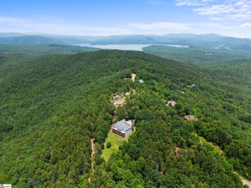 Property image 3 of 277 Jocassee Ridge in Jocassee Ridge, Salem, SC 29676