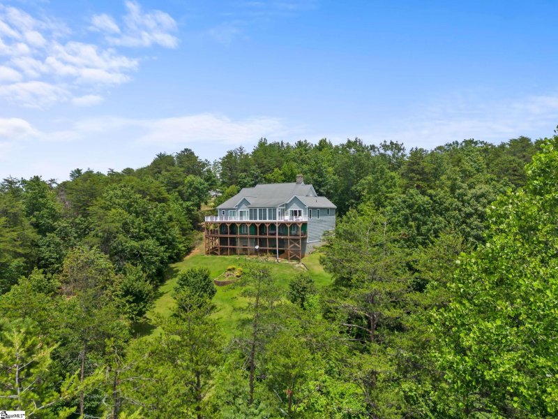 Property image 4 of 277 Jocassee Ridge in Jocassee Ridge, Salem, SC 29676